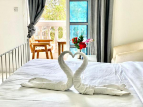Comfortable Private Rooms in Compound Housing